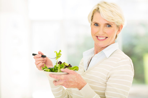 Best Diet Women Over 50 Mature Woman Eat Salad 500