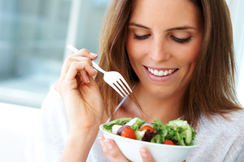 500 Keto Diet Helps Women Woman Eat Salad