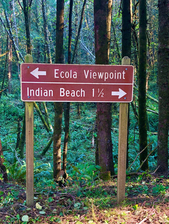 Directional sign in Ecola State Park.