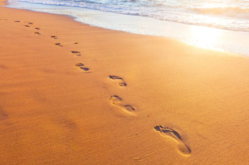 Bare Foot Prints Beach 500