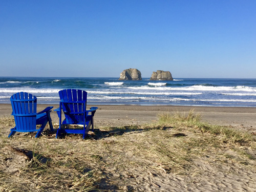 Rockaway Beach Oregon is quiet.